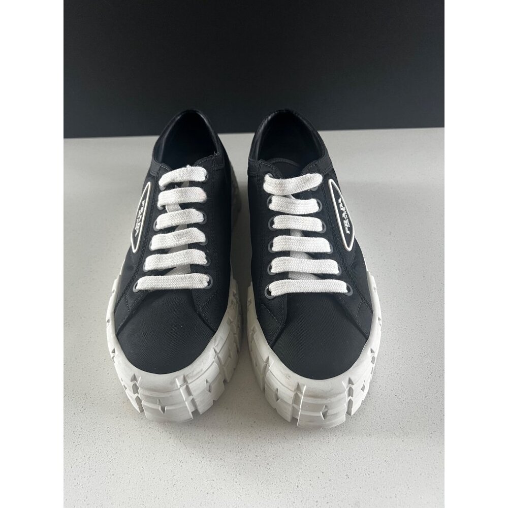 PRADA Re-Nylon Gabardine Logo Double Wheel 50mm BLACK Sneakers SIZE 38 - Picture 3 of 10